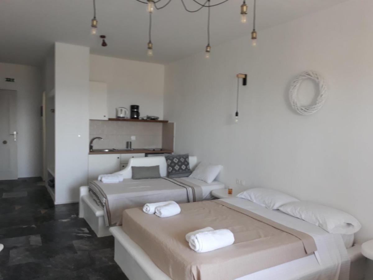 Nora Norita Aparthotel Batsi  Exterior photo